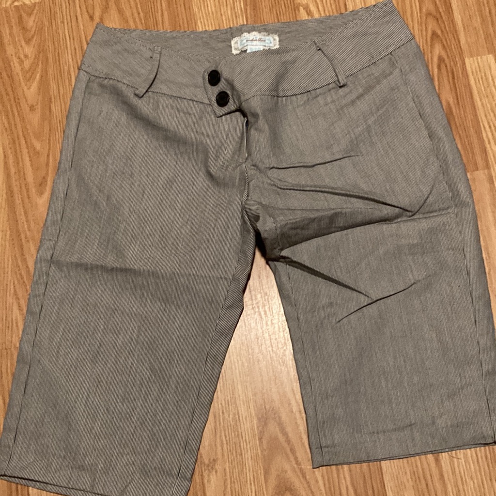 Anchor Blue Bermuda Shorts Inseam 15 Size 7